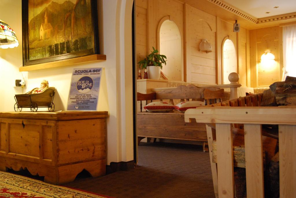 Folgaria Post Hotel Luaran gambar