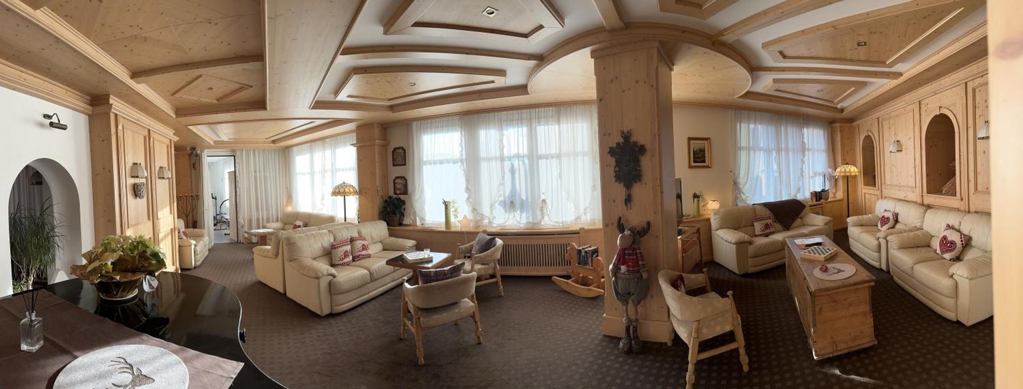 Folgaria Post Hotel Luaran gambar
