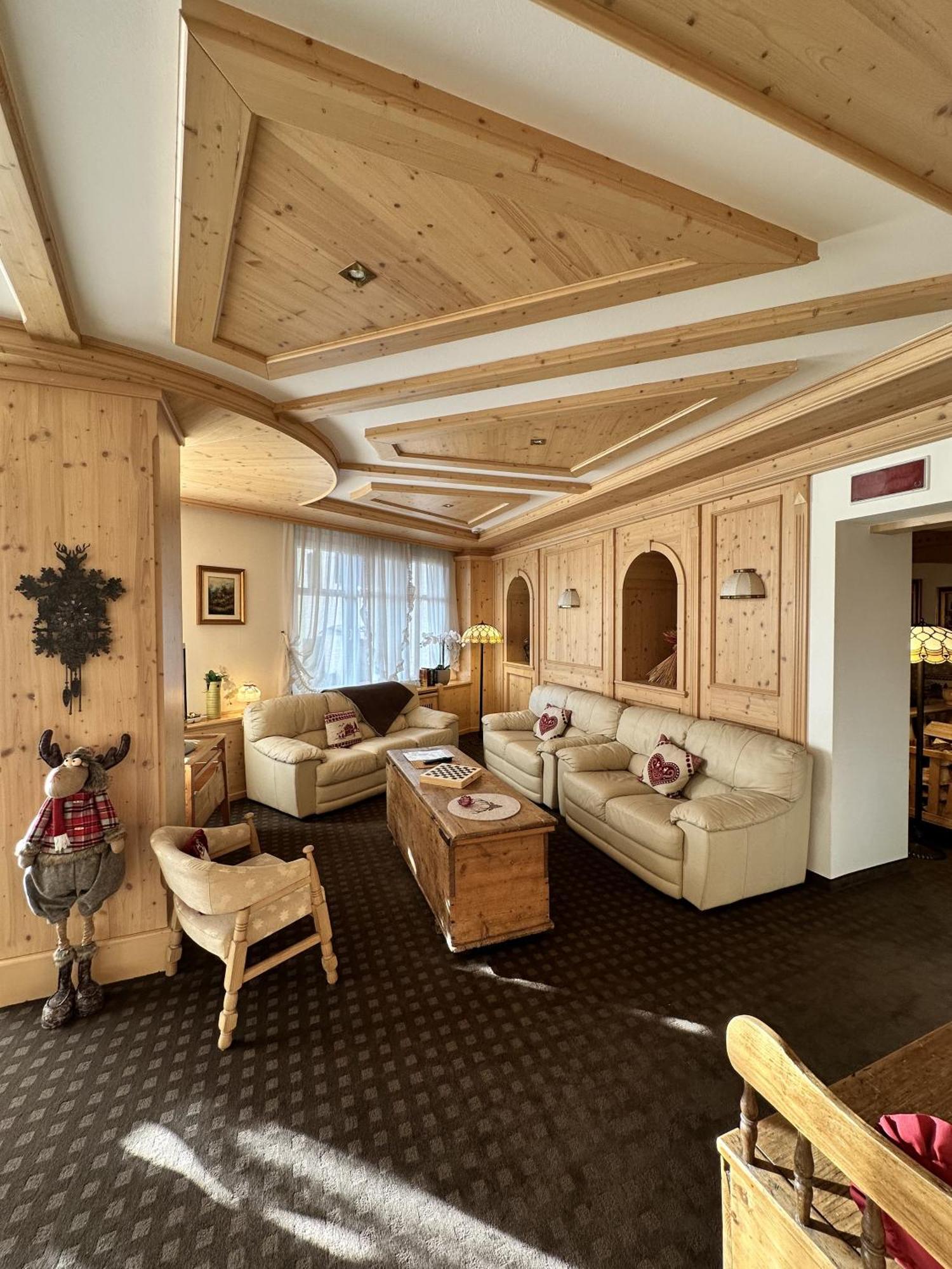 Folgaria Post Hotel Luaran gambar